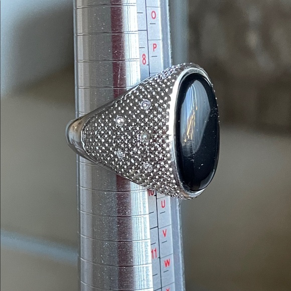 Silver Ring with Black Stone With Small Rhinestones At The Sides.  Size 9 - Picture 4 of 12